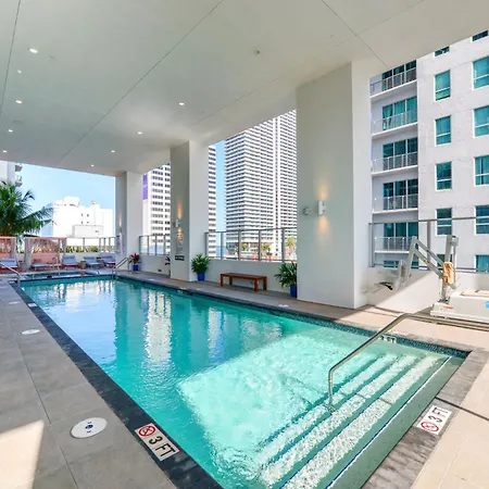 Luxury One-Bedroom W Top Amenities!